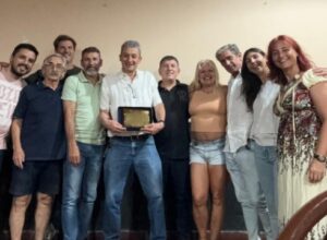 Homenaje a Carlos Collaretti