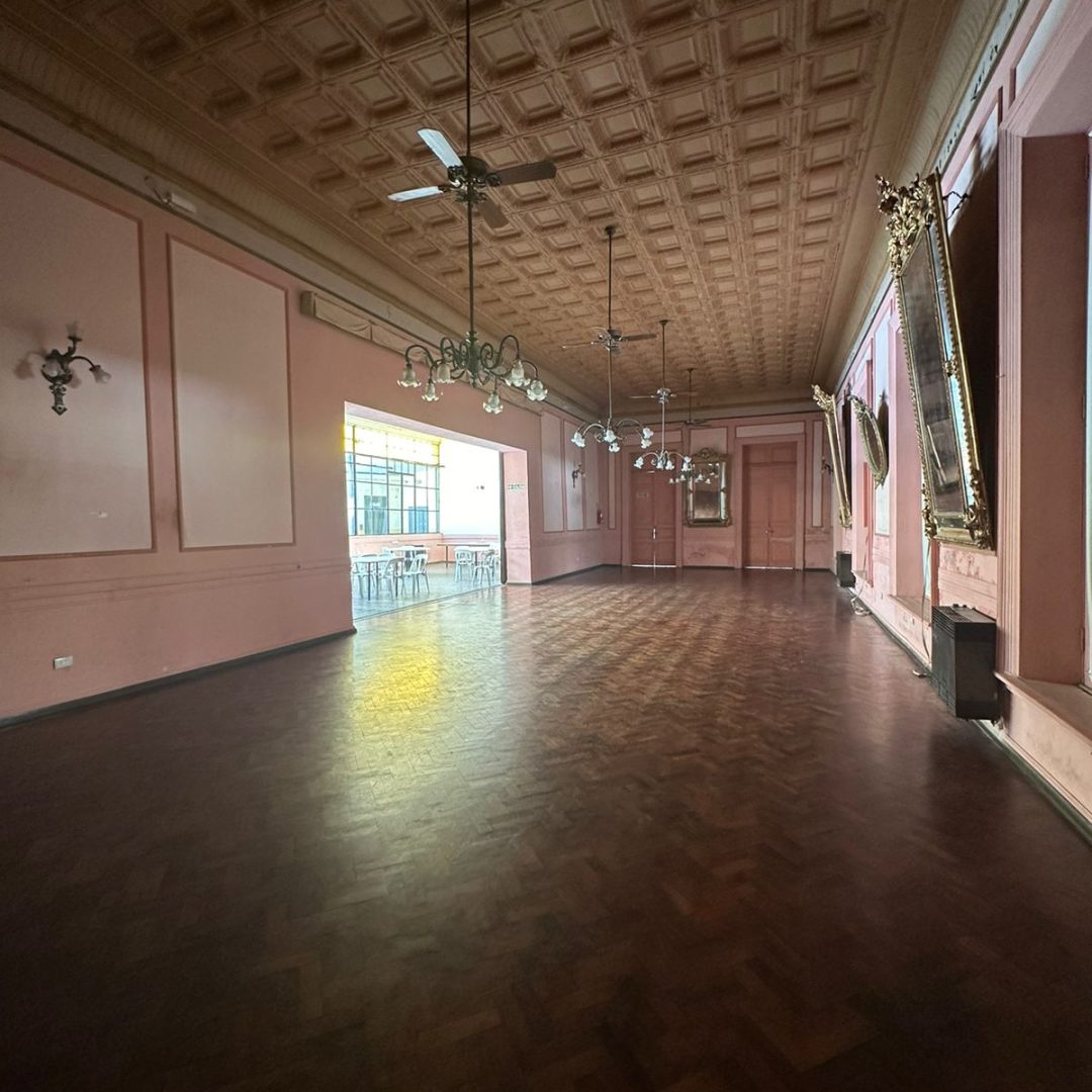 Salon de los espejos